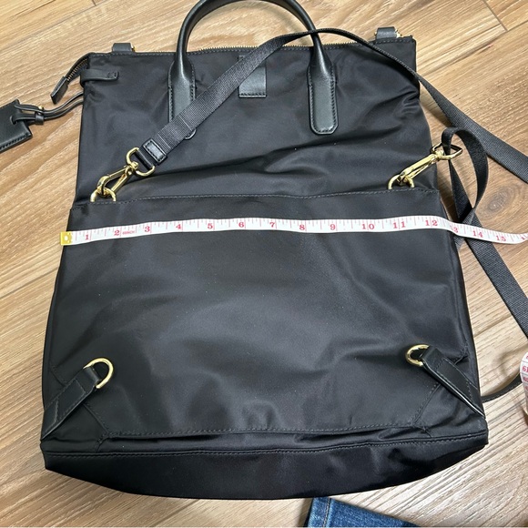 Tumi Voyaguer Jackie convertible nylon backpack crossbody bag travel carryon - Picture 10 of 11